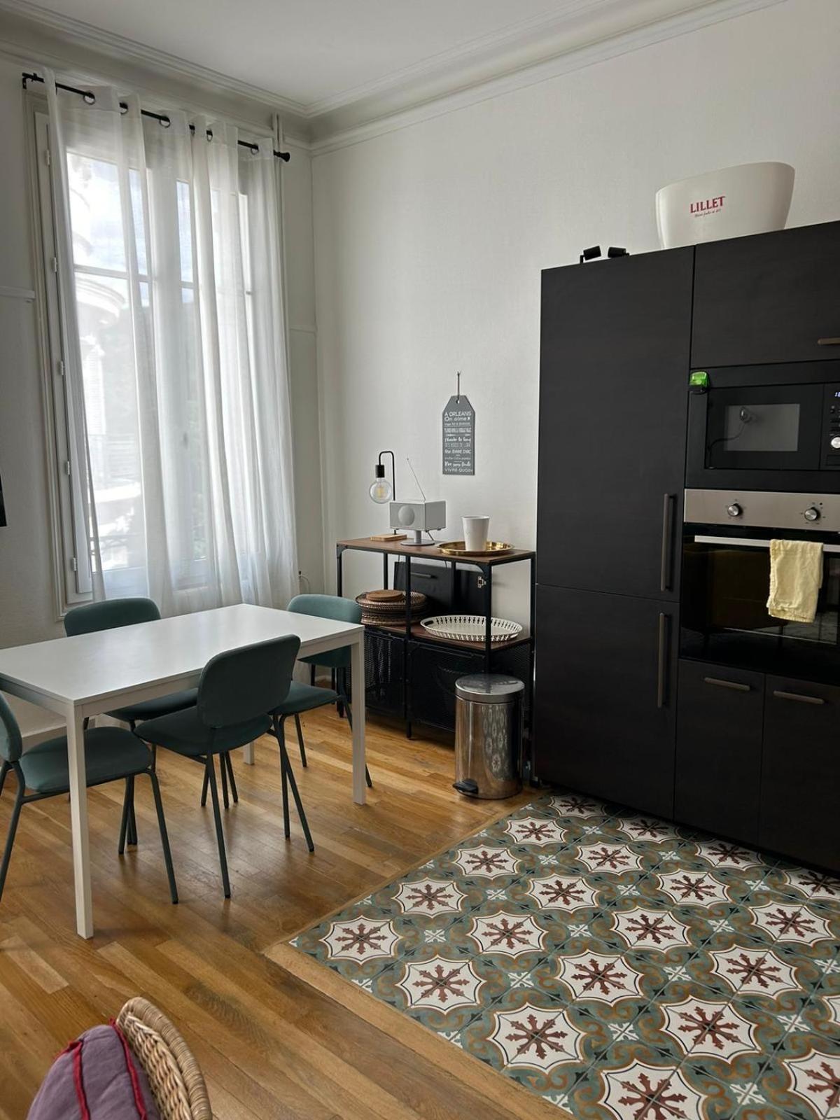 Martroi - Coeur De Ville - 3 Pieces 80 M2 Tv - Internet Haut Debit - Loisirs Et Affaires Orléans Dış mekan fotoğraf