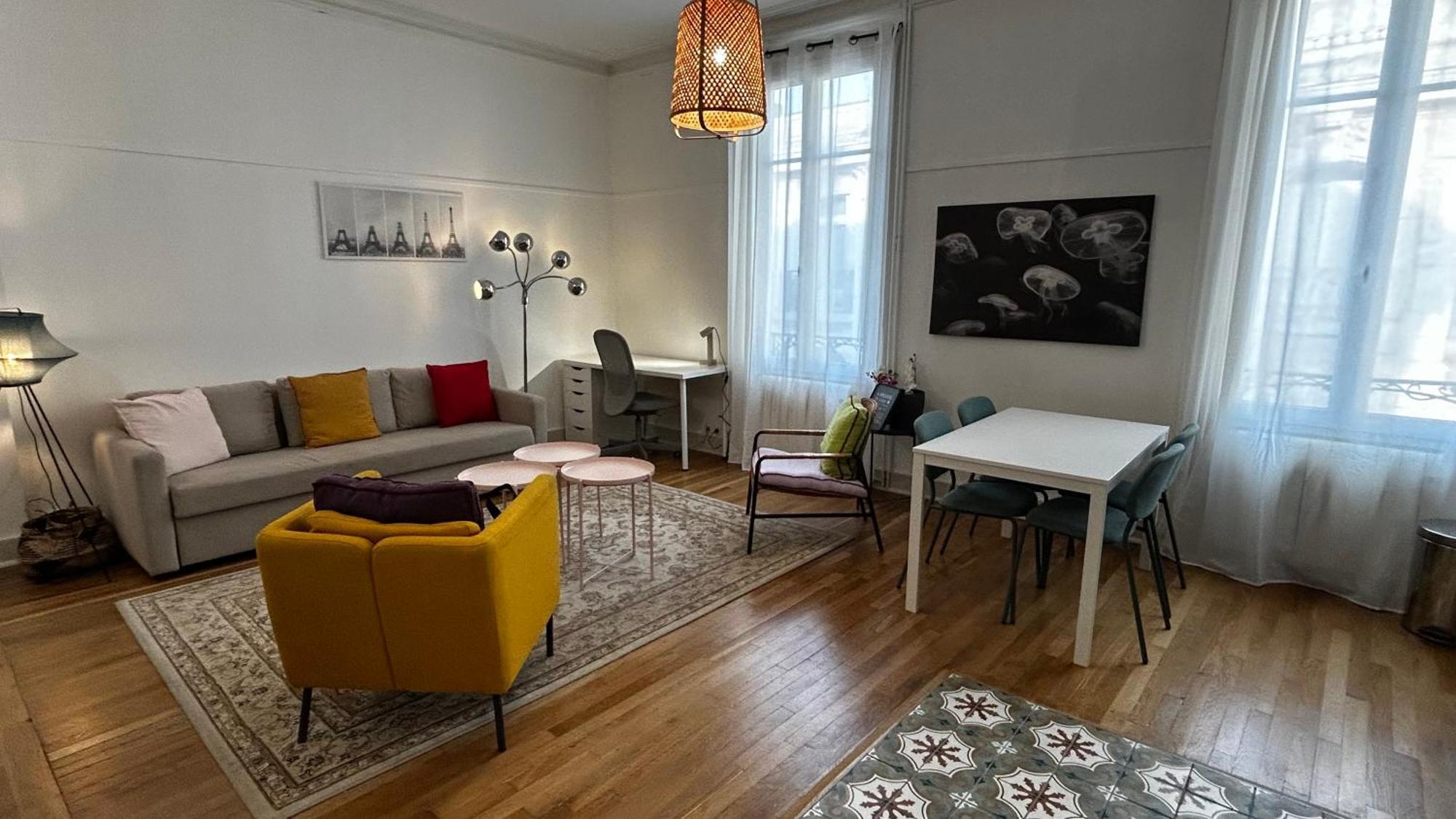 Martroi - Coeur De Ville - 3 Pieces 80 M2 Tv - Internet Haut Debit - Loisirs Et Affaires Orléans Dış mekan fotoğraf